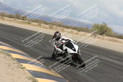 media/May-05-2025-Moto Forza (Mon) [[3c1838c5e5]]/2-B Group/Session 2 (Turn 7 Inside)/